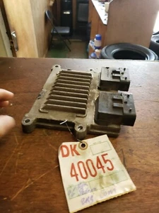 2006 2007 2008 2009 Kia Sedona engine computer ECM  - Picture 1 of 2