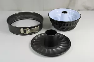 N/ 2 ältere Backformen - rund - Kuchenformen - Back Formen - gebraucht /S197 - Bild 1 von 12