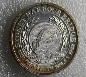 * AUSTRALIAN NUMISMATIC SOCIETY SYDNEY HARBOUR BRIDGE 50 YEARS 1982 #CX009 - Picture 1 of 12