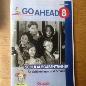 Schulaufgabentrainer Englisch Go Ahead 8.Kl Trainer Schulaufgaben Übungsblätter - Bild 1 von 2