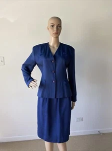 Vintage Tahari Dark Blue 100% Silk Skirt Jacket Suit Embroidered Pockets Size S - Picture 1 of 12