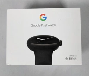 Montre Google Pixel dans boîtier noir mat en acier inoxydable, bracelet actif en obsidienne - Photo 1 sur 10