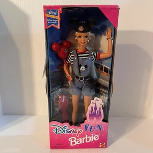 Disney Fun Barbie Puppe Zubehör Denim Outfit Maus 17058 Mattel Box beschädigt - Bild 1 von 19
