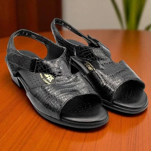 SAS Suntimer T-Strap Sandals Womens Size 9 W Black Croc Patent Leather Shoes - Picture 1 of 9