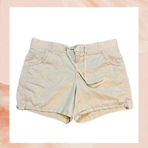 Gloria Vanderbilt Khaki Cuffed Chino Shorts Size 18 - Picture 1 of 4