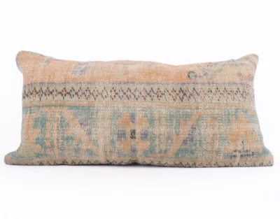 Pillow Cover Kilim Rug Southwestern Bohemian Tribal Turkish Moroccan - Image 1 of 4