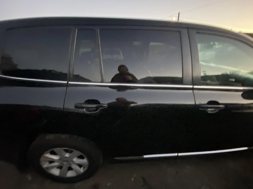 (SOMENTE RETIRADA LOCAL) 08 09 10 11 12 13 TOYOTA HIGHLANDER Porta Traseira Direita - Imagem 1 de 4