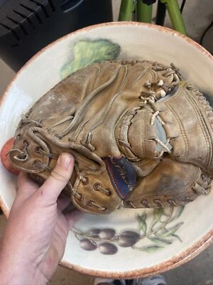 Vintage SPALDING 42-723 Tom Haller 34" Catcher's Mitt Baseball Glove RHT Rare! - Image 1 of 4