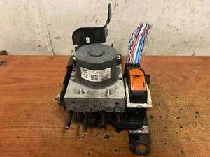 PEUGEOT 308 MK2 2016 1.6 HDI BHZ ABS PUMP WITH WIRING PLUG 9806742980 9811707980 - Picture 1 of 3