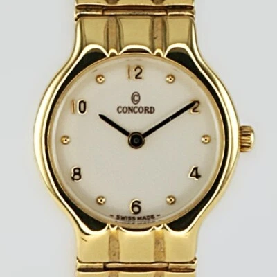 Reloj de cuarzo Concord Les Palais de oro amarillo de 18 quilates para mujer 50,62,2 Foto 1 de 4