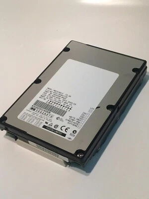 FUJITSU MAE3182LC  18.2GB  SCA2  SCSI  ULTRA2 HARD DRIVE  CAO5348-B420    fbc1e7 - Image 1 of 2