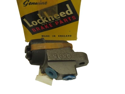 Cilindro de rueda delantera izquierda compatible con Saab 95 y 96 09/1963-66 Lockheed original 110403 Foto 1 de 4