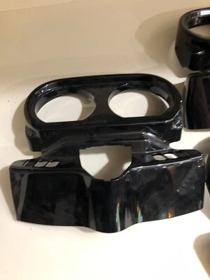 Harley Oem Road Glide Gauge Housing Top Only 2015 And Newer Nice Condition - Image 1 of 2