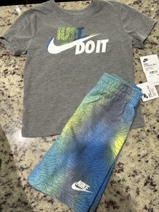 Nike Boys 2 Pc Short Set NWT Size 6 - Picture 1 of 1