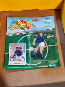 Nicola Berti Action Figure & Card Kenner FORZA CAMPION nuovo in confezione - Foto 1 di 15