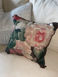 KORALLENROSA PFIRSICH PFINGSTROSE HIBISKUS & ROSEN BLUMEN NADELSPITZE Kissen 14x14 - Bild 1 von 6