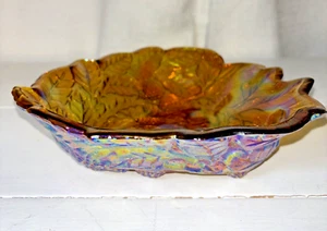 Piatto Triangolare Vetro Carnevale Calendula Fenton Vintage Iridescente Vedi Foto - Foto 1 di 6