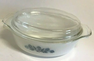 Vintage Anchor Hocking Fire King blau 11/2 Quart Auflaufform mit Deckel weiß blau - Bild 1 von 4