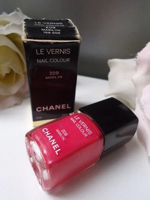 CHANEL 209 MARILYN First Release Shimmering Cherry Nail Varnish New Bad Cond Box Foto 1 de 4