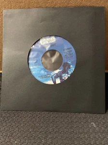 Quiet Riot -Cum On Feel the Noise/Run For Cover 45 RPM 7”/ 1983/Pasha Records/EX - Picture 1 of 3