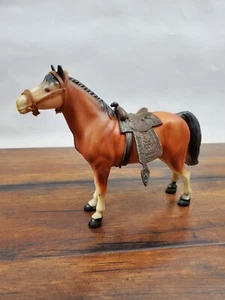 Vtg 80s 90s Plastic Toy Brown Tan Horse w/ Black Mane & Tail With Saddle - Picture 1 of 6