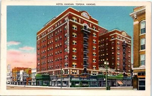1940s Linen KA Postcard Hotel Kansan Topeka Kansas Street Shops Downtown View - Picture 1 of 2