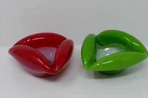 Murano Style Art Glass Blown Triangle Shape Green Red Ashtray Or Trinket Dish - Picture 1 of 8