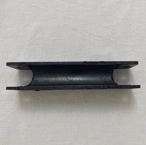 Dodge Kew P6 front engine mount - Picture 1 of 3