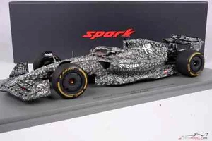 Alfa Romeo C42 - Robert Kubica (2022), pre-season test livery, 1:18 Spark 18S749 - Picture 1 of 10