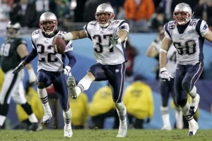 Super Bowl 39 XXXIX - New England Patriots vs Philadelphia Eagles DVD Tom Brady - Picture 1 of 1