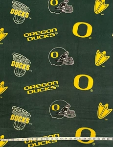 Fabric University of Oregon Green & Yellow Ducks Fleece 1.5 Yards x 58" w NEW - Picture 1 of 1