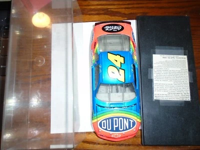 Jeff Gordon #24 Dupont Stock Auto Revell 1991,1/24 Scala, IN Ertl Case, Monte - Immagine 1 di 4