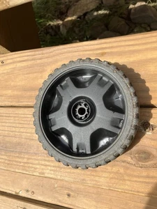 Troy-Bilt 634-04607 Front Wheel With Hub Cap 731-07197 - Picture 1 of 3