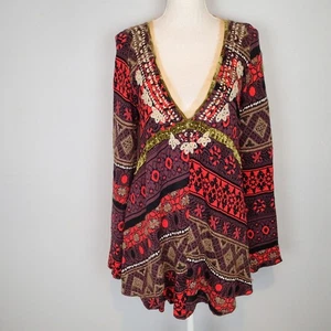 Free People World Traveler Tunic Sweater sz m Velvet Trim Yarn Embroidered boho - Picture 1 of 18