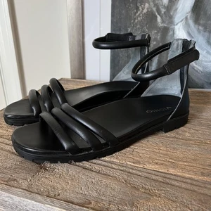 Vionic Laurel Sandals Womens Size 11M Black Three Strap Ankle Zip Leather Shoes - Picture 1 of 12