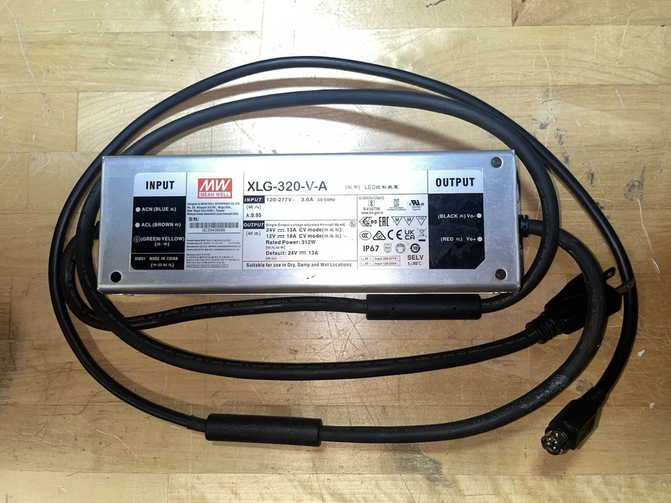 Б/у светодиодный источник питания Mean Well XLG‐320‐V‐A 320 Вт постоянное напряжение IP67 - Изображение 1 из 3
