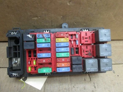 05 06 07 08 Ford E150 E250 E350 Engine Fuse Box Relay Junction Block 2005-2008 - Image 1 of 3