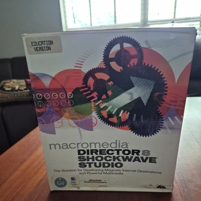Macromedia Director 8 Shockwave Studio For Windows Edu 10 pack - Image 1 of 4