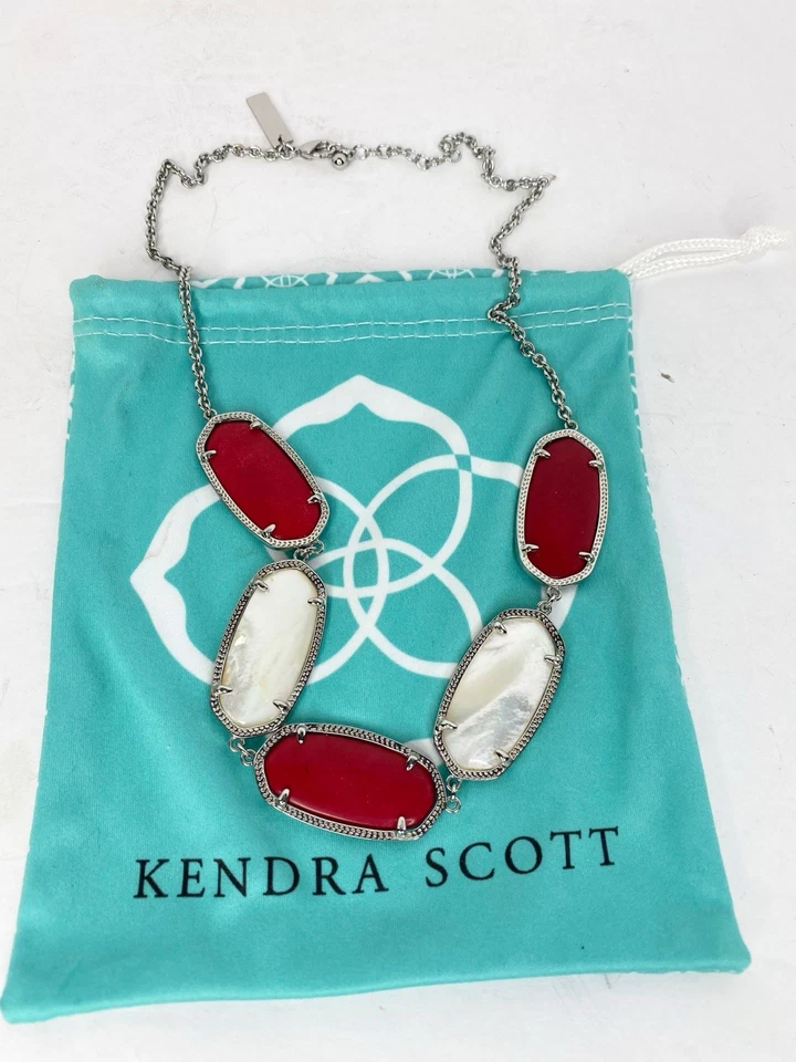 Collar Kendra Scott Valencia Rojo y Madreperla Tono Plata Difícil de Encontrar RARO Foto 1 de 4
