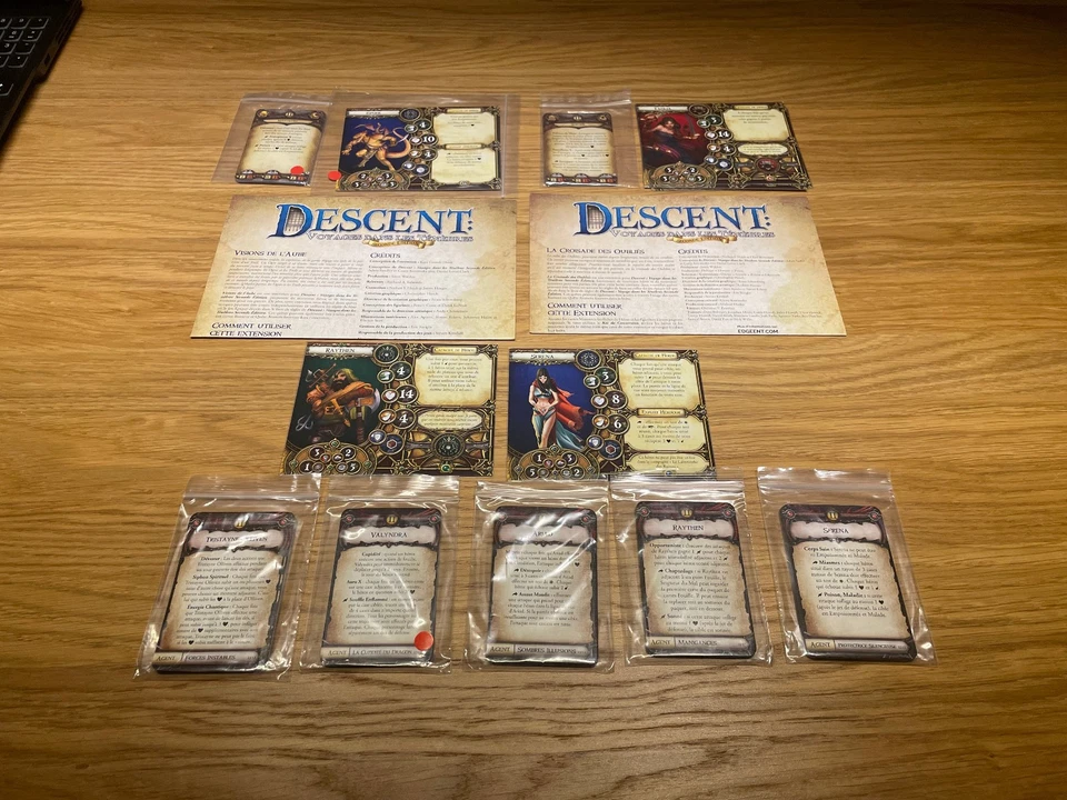 Descent 2 7x french expansions: Visions de l'aube, croisade des oubliés, ... - Bild 1 von 1