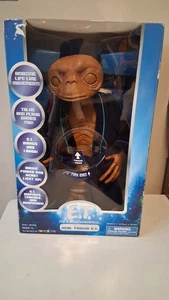 E.T. The Extra-Terrestrial Interactive Real Friend E.T 20th - Picture 1 of 17