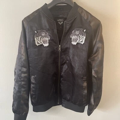 the original brave soul london double tiger jacket with faint camo sleeves Large - Image 1 of 4
