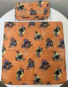 13" Vintage Halloween Cloth Napkins (6) Witch Moon Cauldron Cat Bat JackOLantern - Picture 1 of 14