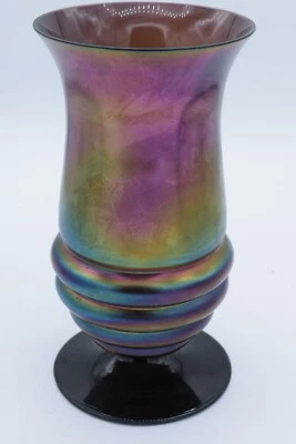 Vaso di vetro nero iridescente in tipico stile Art Decò  - 1930 - Immagine 1 di 4