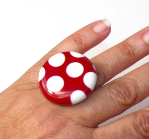 Sobral White Polka Dots on Red Bead Artist Made Statement Ring Size 8 - Picture 1 of 6