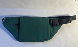 Lululemon Multi-pocket Belt Bag Crossbody Fanny Pack Purse Dark Green EUC - Picture 1 of 8