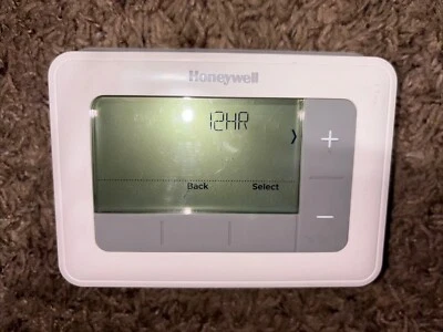 Honeywell thermostat RTH7400, RTH7500 series RTH7560E1001 Nice Condition - Image 1 of 4