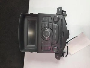 HOLDEN CRUZE STEREO/HEAD UNIT DASH RADIO CONTROL PANEL/CONTROL UNIT, JG, 03/09-0 - Picture 1 of 6