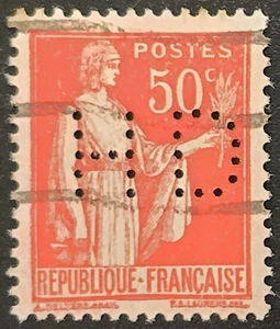 France - 1932-39 Scott #267 Republique Francaise 50c  Rose Red - HD PERFIN - Picture 1 of 3