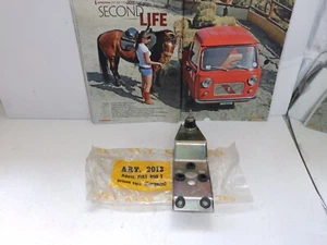 FIAT  850 T 1° TIPO - PIASTRA TERGICRISTALLO ORIGINALE O.S.L.V. - Imagen 1 de 3